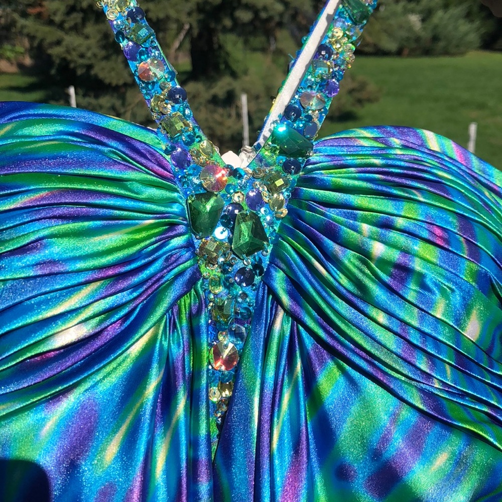 La Femme Colorful Long Party/Prom Dress - Picture 4 of 8